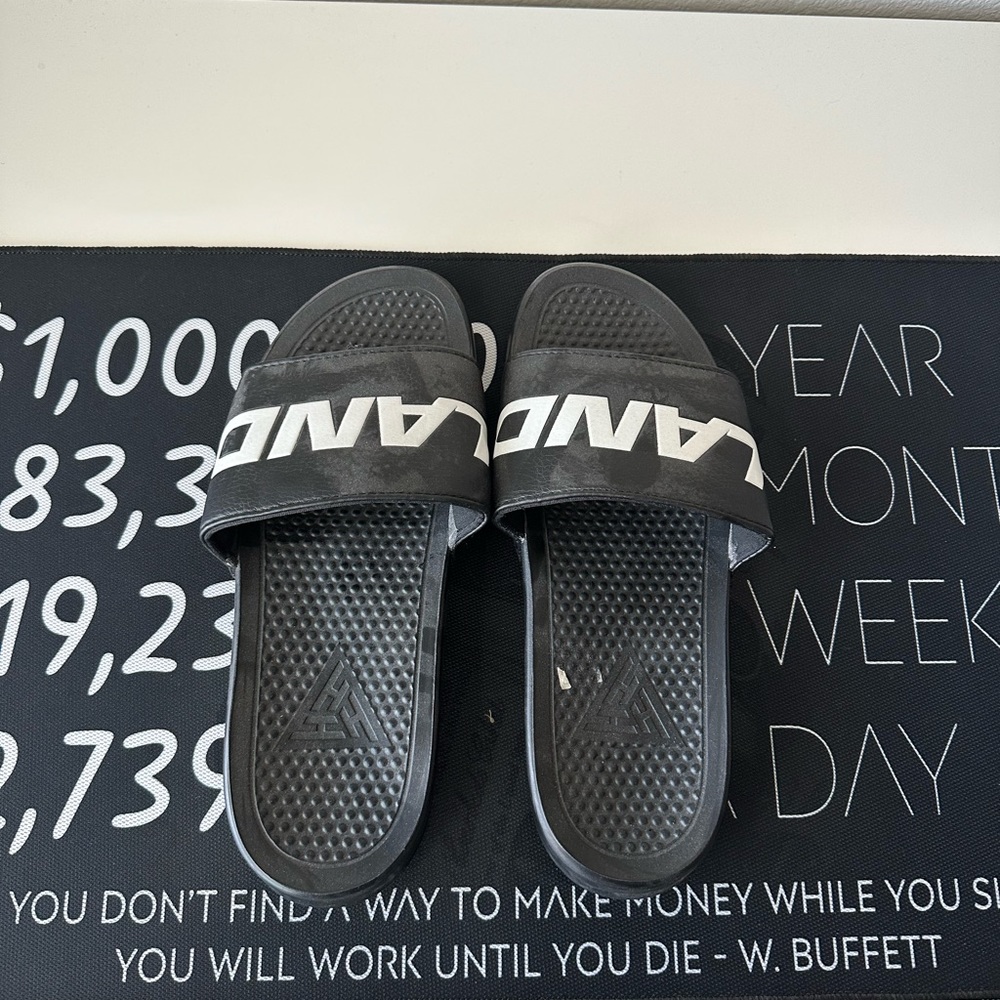Black/White Slides